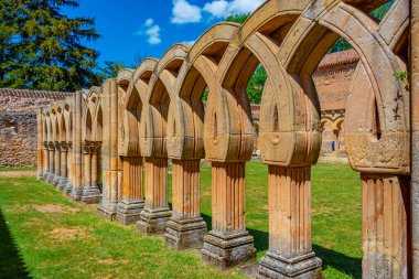 İspanya, Soria 'daki San Juan de Duero Manastırı..