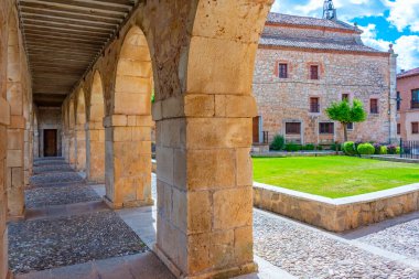 Mirador de Is Arcos İspanyol kasabası Lerma 'da.
