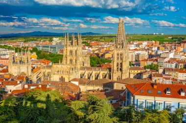 Burgos, İspanya 'nın günbatımı manzarası.