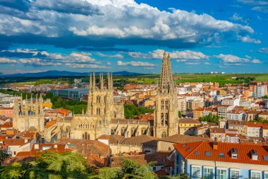 Burgos, İspanya 'nın günbatımı manzarası.
