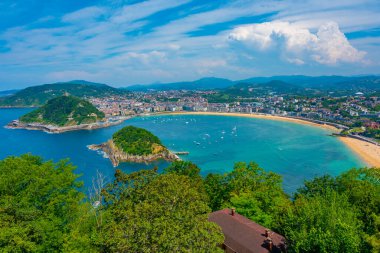 Monte Igueldo, İspanya 'dan San Sebastian' ın Panorama manzarası.