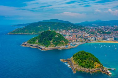 Monte Igueldo, İspanya 'dan San Sebastian' ın Panorama manzarası.