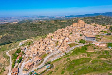 İspanyol tepe köyü Ujue Panorama Manzarası.