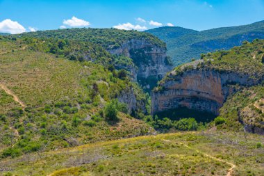 Sierra 'nın doğal parkı ve İspanya' nın Guara kanyonları..