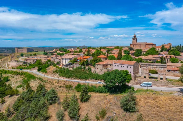 İspanya 'nın Medinaceli kentinin Panorama manzarası.