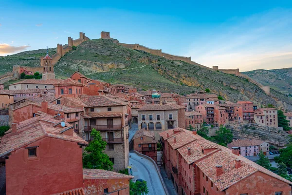Vista Atardecer Fortificación Sobre Ciudad Española Albarracin — Foto de Stock