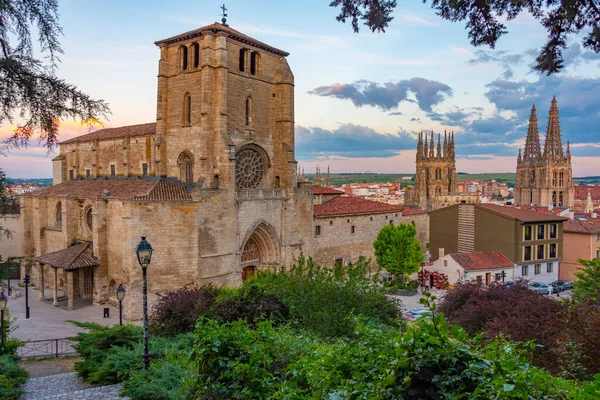 stock image Sunset view of a parish church of San Esteban in Burgos, Spain.