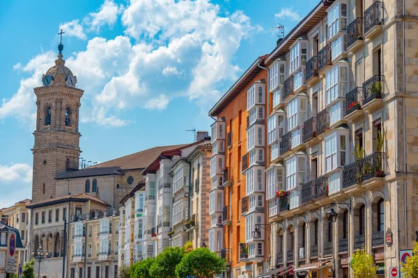Kolorowe Fasady Domów Hiszpańskim Mieście Vitoria Gasteiz — Zdjęcie stockowe
