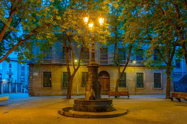 Vista Nocturna Casas Una Calle Pamplona España —  Fotos de Stock