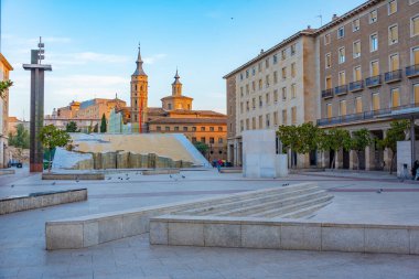 Fuente de la hispanidad, Zaragoza, İspanya.