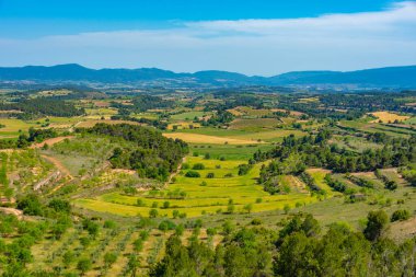 İspanya 'nın Katalunya bölgesinin tarım manzarası.