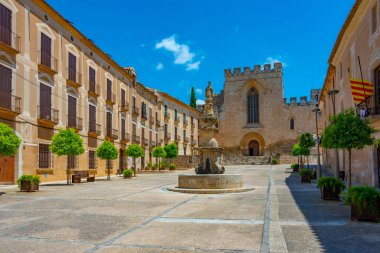 İspanya 'daki Santes Creus Manastırı.