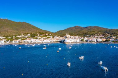 İspanyol köyü kadavralarının manzarası.