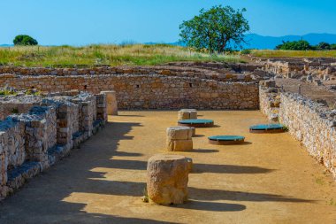 Katalunya, İspanya 'daki antik Roma harabeleri boşaltıldı.