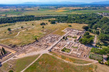 Roma harabelerinin Panorama manzarası Katalunya, İspanya 'da.