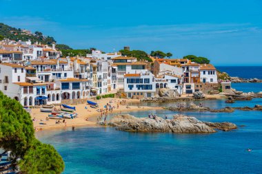 İspanyol köyü Palafrugell Panorama manzarası.