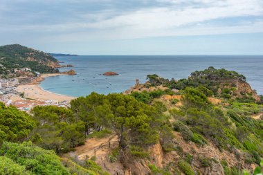İspanya 'nın Tossa de Mar kentinin Panorama manzarası.