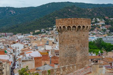 İspanya 'daki Muralles de Tossa de Mar kalesi.