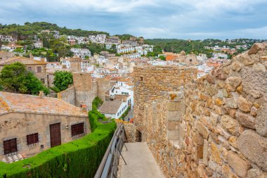 İspanya 'daki Muralles de Tossa de Mar kalesi.
