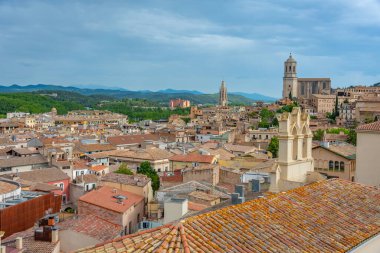 İspanyol kenti Girona 'nın Panorama manzarası.