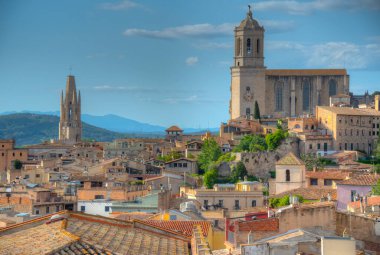 İspanyol kenti Girona 'nın Panorama manzarası.