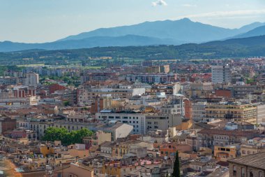 İspanyol kasabası Girona 'nın hava manzarası.