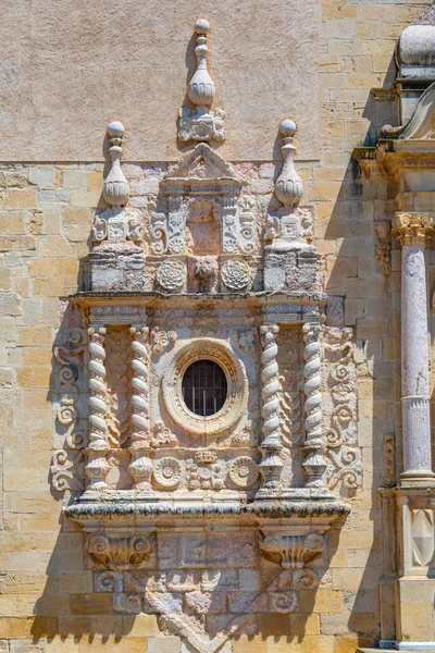 スペインのサンタ マリア ポブレット修道院 — ストック写真