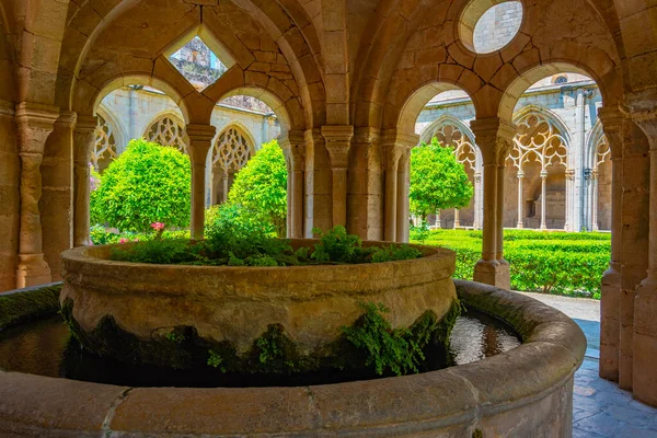 Brunnen Kloster Santes Creus Spanien — Stockfoto