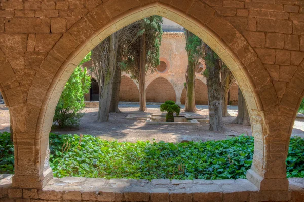 西班牙Santes Creus修道院的修院 — 图库照片