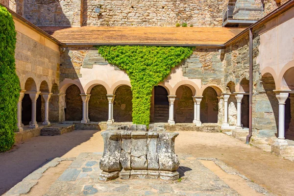 Kreuzgang Kloster Sant Pere Rodes Spanien — Stockfoto