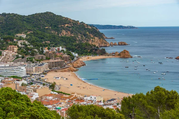İspanya 'nın Tossa de Mar kentinin Panorama manzarası.