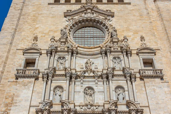 스페인 도시인 지로나에 대성당 — 스톡 사진