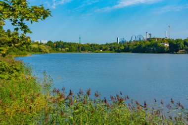 Helsinki, Finlandiya 'daki Toolonlahti Körfezi manzarası..