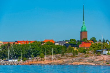 Finlandiya 'nın başkenti Helsinki' nin deniz manzarası.