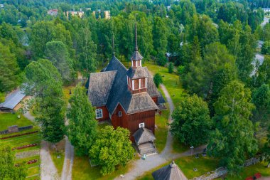 Keuruu, Finlandiya 'daki kırmızı kereste kilisesi.