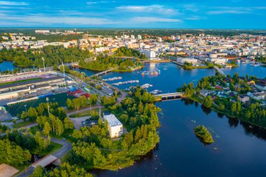 Finlandiya 'nın Oulu kentinin Panorama manzarası.