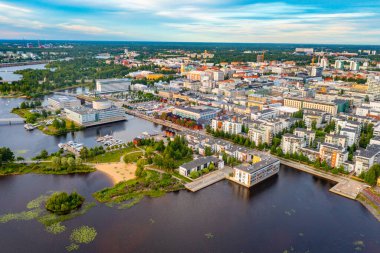 Finlandiya 'nın Oulu kentinin Panorama manzarası.