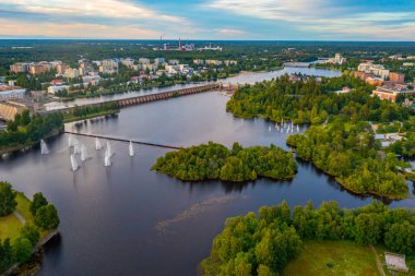 Finlandiya, Oulu 'daki konut binalarının hava manzarası.