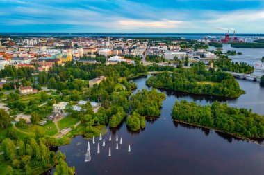 Finlandiya 'nın Oulu kentinin Panorama manzarası.