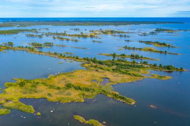 Finlandiya 'daki Kvarken takımadalarının Panorama görünümü.