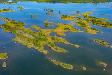 Finlandiya 'daki Kvarken takımadalarının Panorama görünümü.