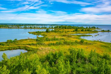 Finlandiya 'daki Kvarken takımadalarının Panorama görünümü.