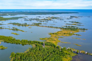 Finlandiya 'daki Kvarken takımadalarının Panorama görünümü.