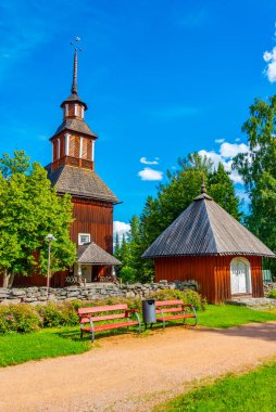 Keuruu, Finlandiya 'daki kırmızı kereste kilisesi.
