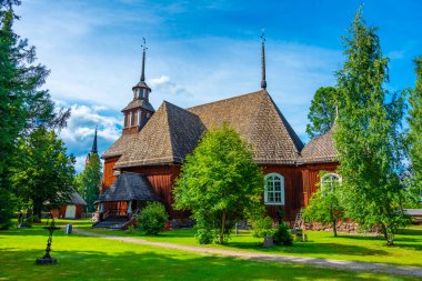 Keuruu, Finlandiya 'daki kırmızı kereste kilisesi.