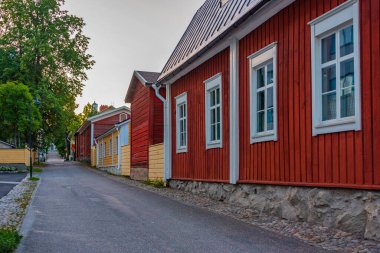 Finlandiya, Kuopio 'da renkli kereste evleri.