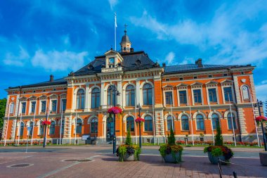 Finlandiya 'nın Kuopio kentindeki belediye binası manzarası.