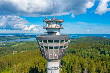 Finlandiya 'nın Kuopio kentindeki Puijo Kulesi.