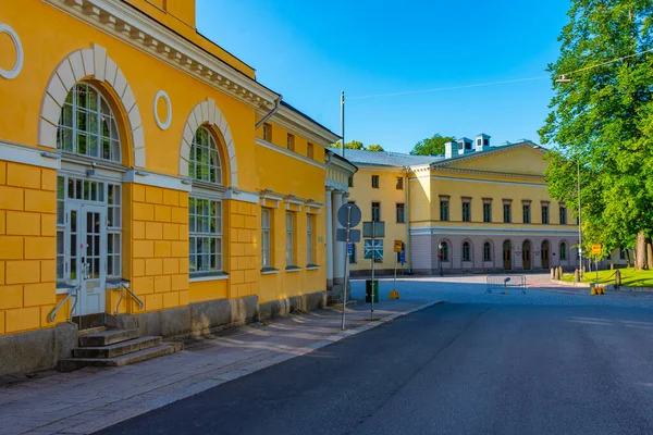 芬兰图尔库的旧学院大楼 — 图库照片