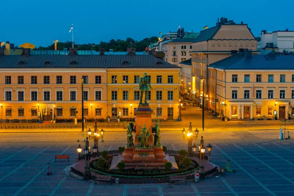 Widok Plac Senatu Przed Katedrą Helsińską Finlandia — Zdjęcie stockowe